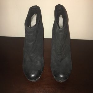 Vince Camuto bootie